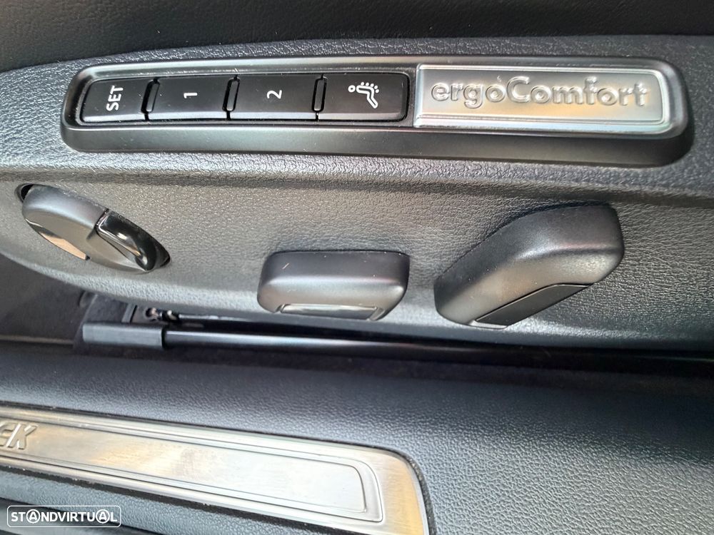 VW Passat Alltrack 2.0 TDI DSG 4Motion - 8