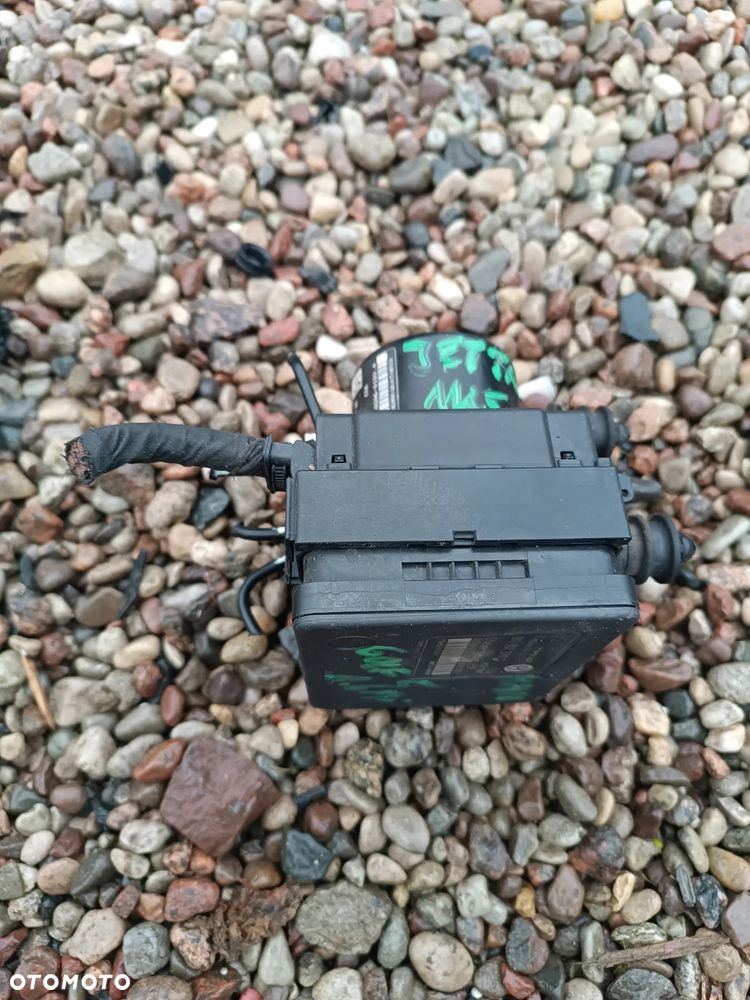 POMPA ABS VW GOLF V 5 TOURAN I SEAT LEON II 2 1K0907379Q 1K0614517M - 1