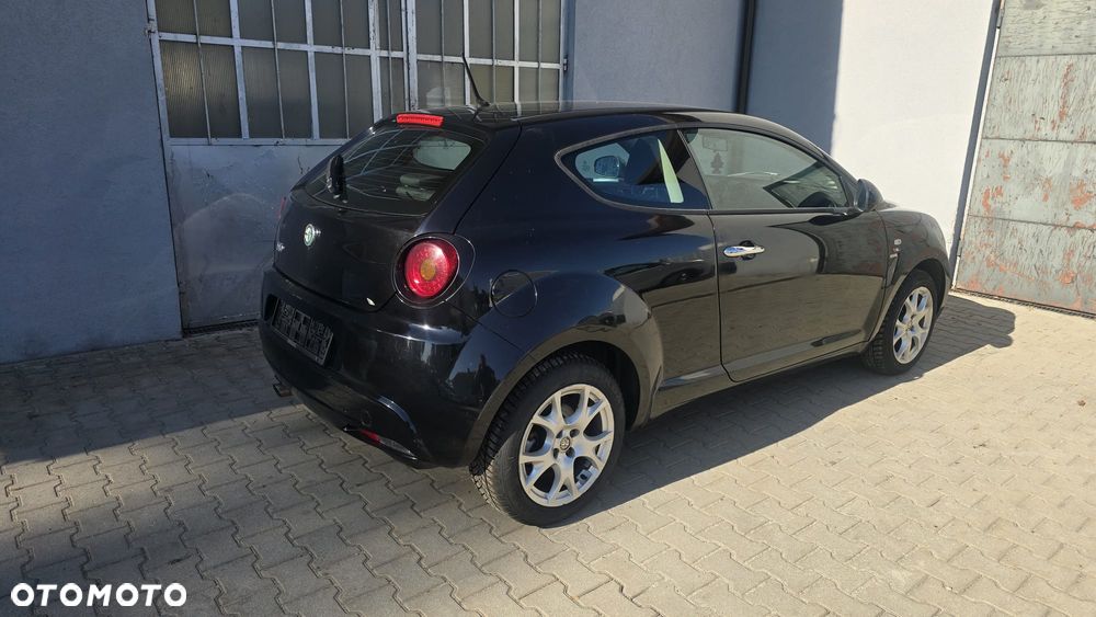 Alfa Romeo Mito 1.4 16V - 12