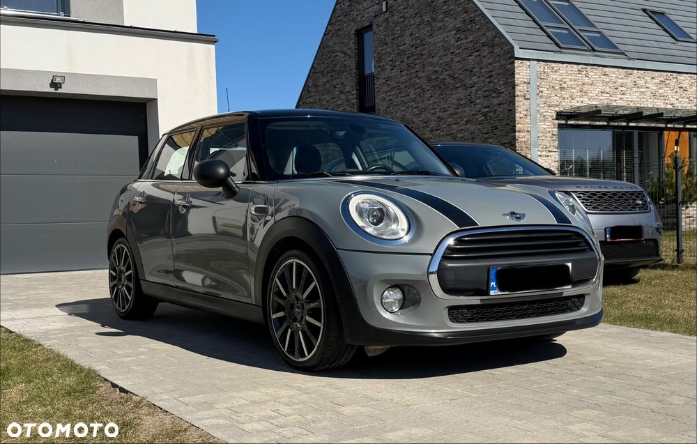 MINI Cooper Standard - 11