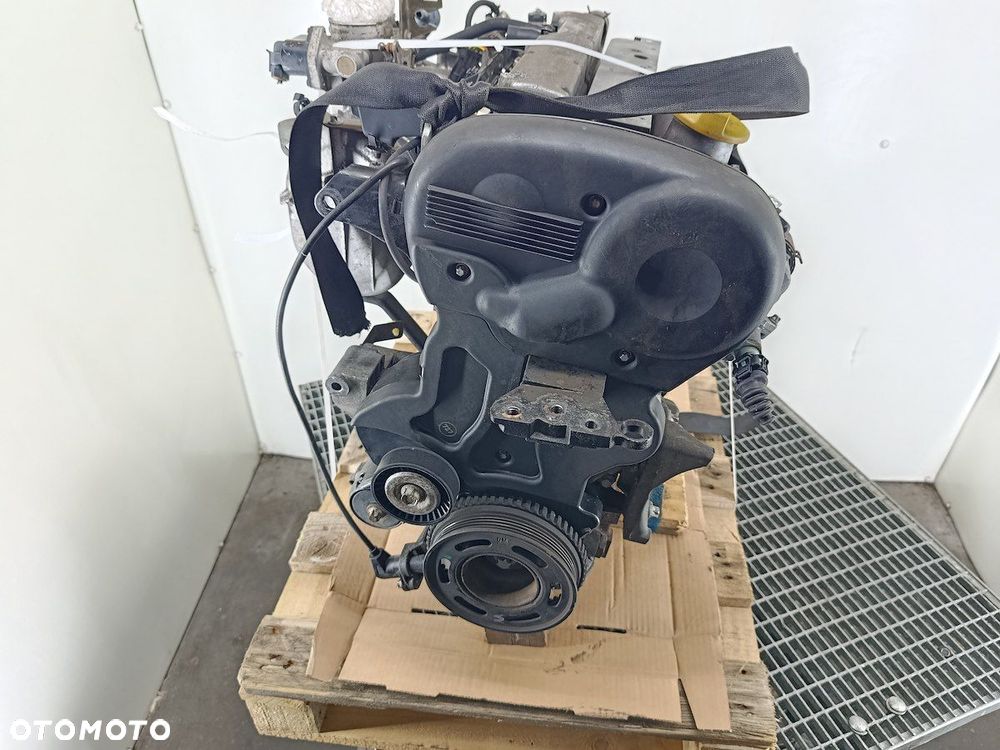 SILNIK OPEL ASTRA G X16XEL 1.6 16V - 4