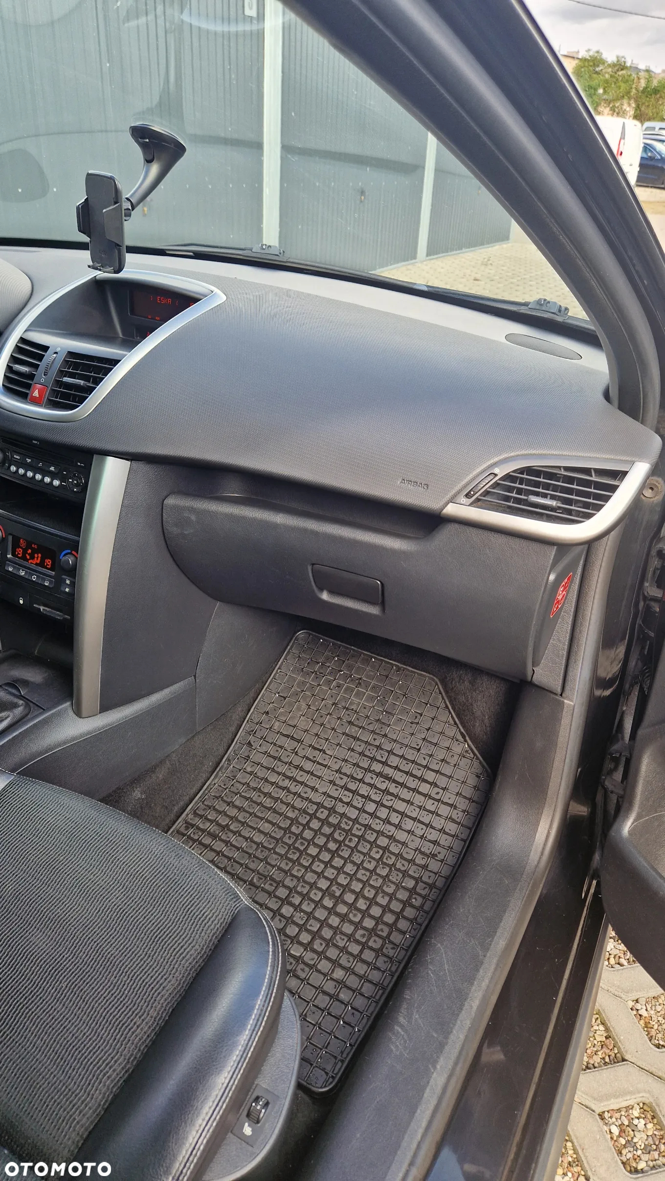 Peugeot 207 Outdoor 1.6 - 8
