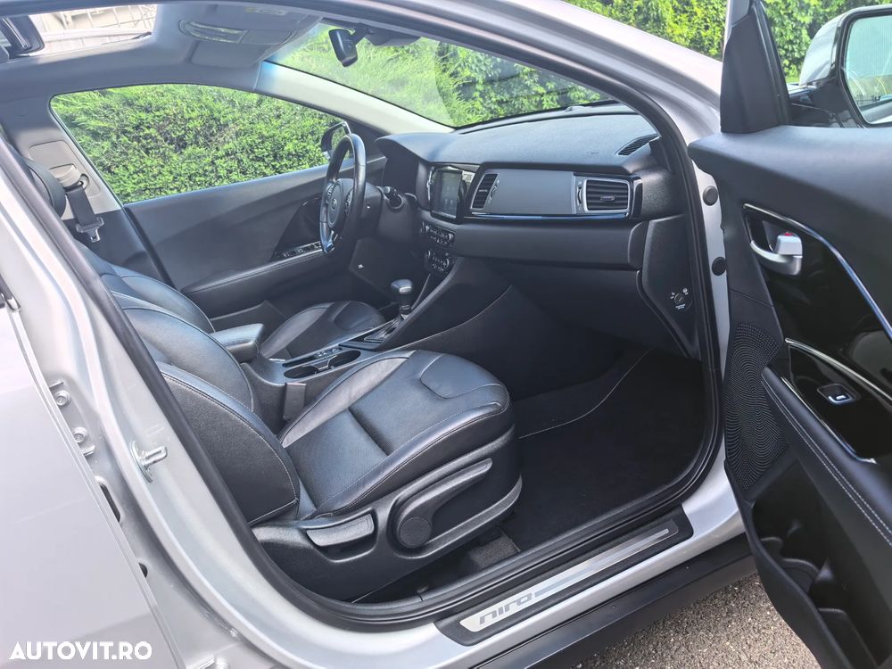 Kia Niro 1.6 GDI HEV 2WD OPF Aut. Vision - 11