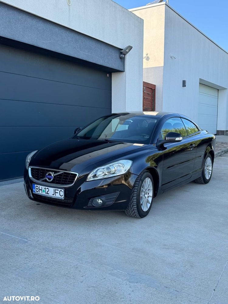 Volvo C70 D3 Momentum - 9