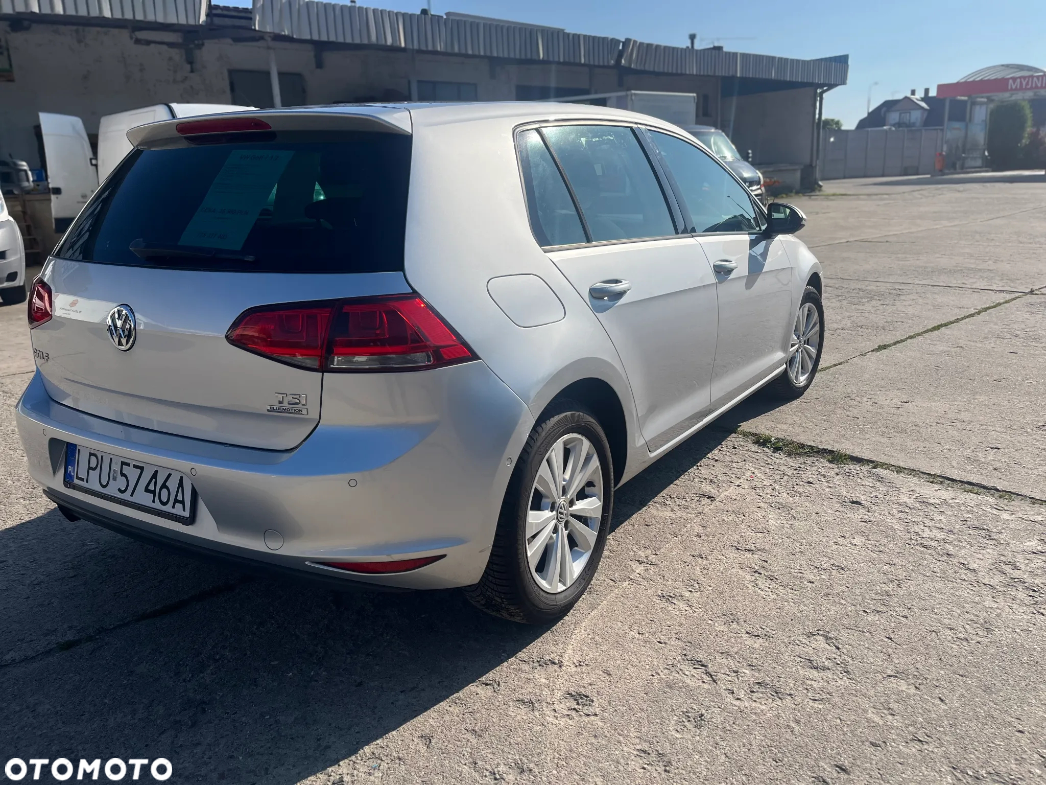 Volkswagen Golf 1.2 TSI BlueMotion Technology Cup - 27