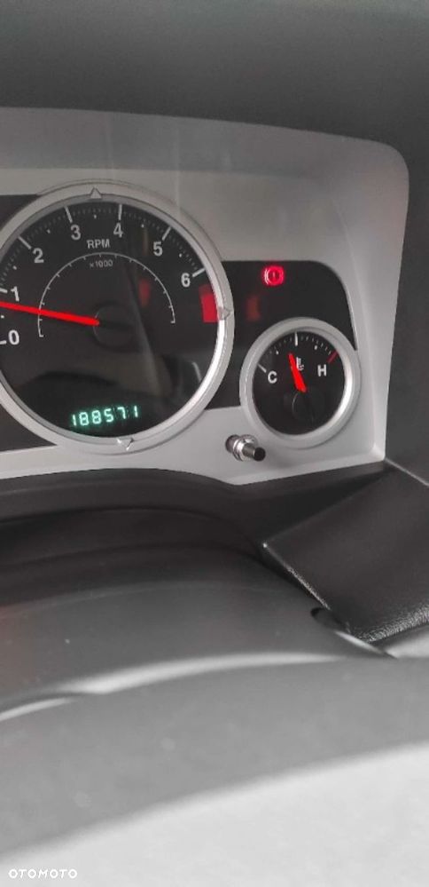 Jeep Patriot - 26