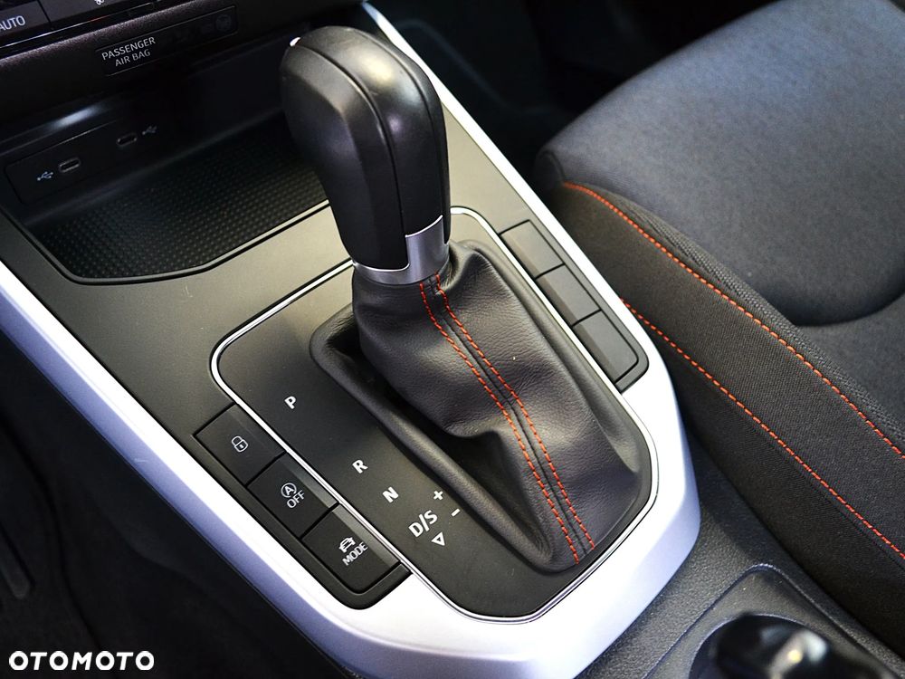 Seat Arona - 17