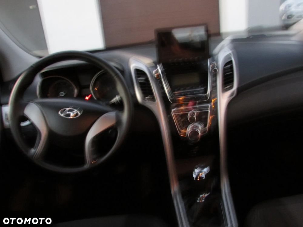 Hyundai i30 1.4 Comfort - 16