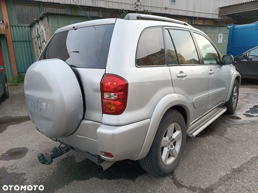 Toyota RAV4 2.0 D-4D Sol - 4