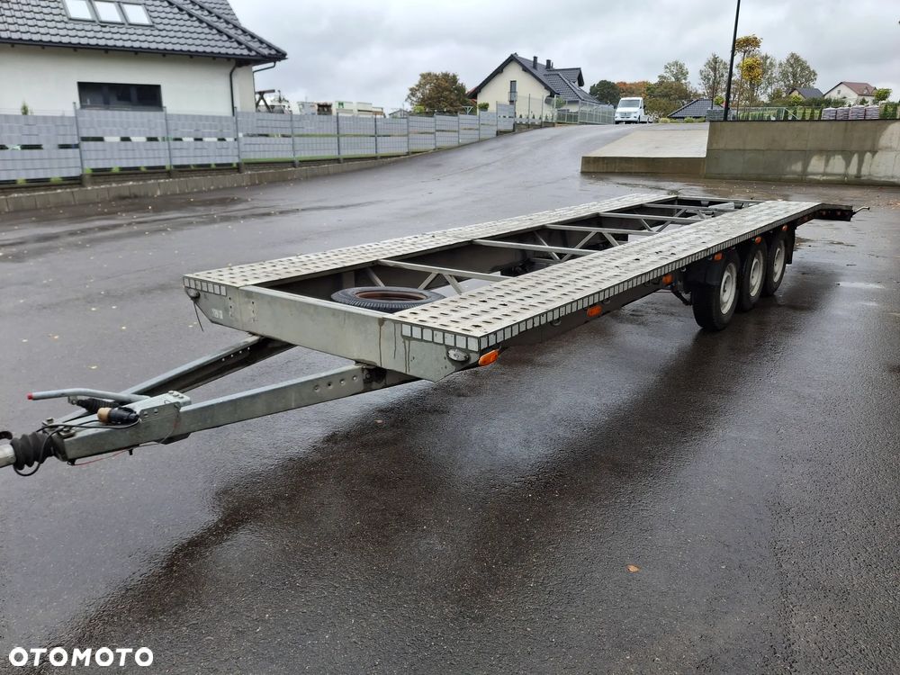 Przyczepa Laweta Niewiadów 8 Metrów Aluminiowa 3 Osie 2017r 3500kg DMC Ładowność 2600kg