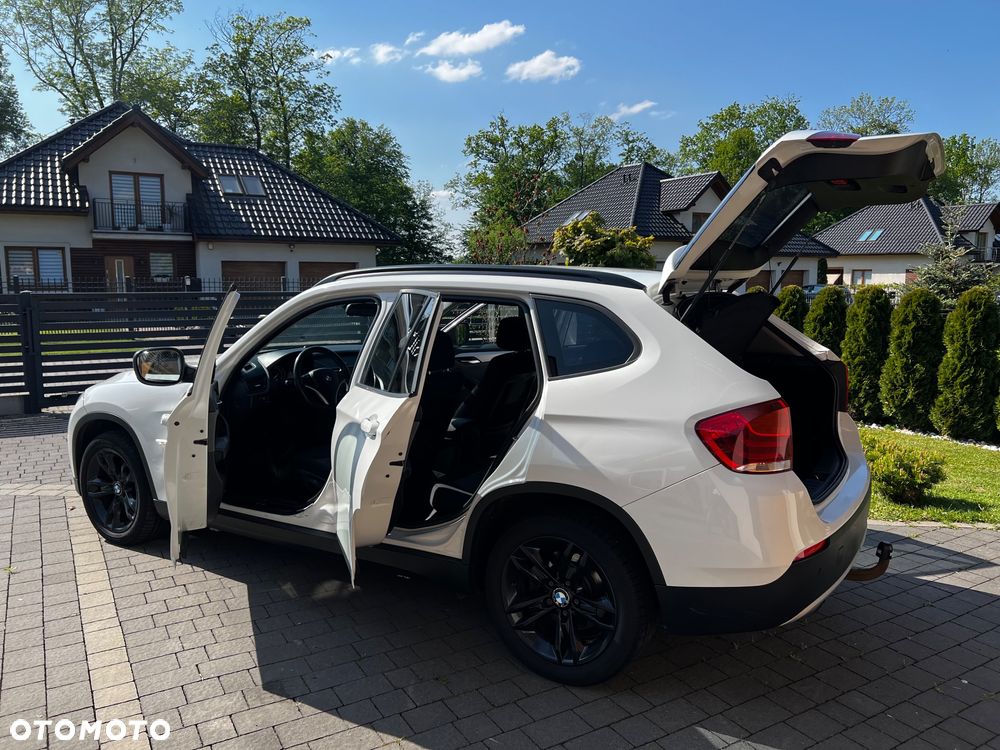 BMW X1 xDrive20d - 16