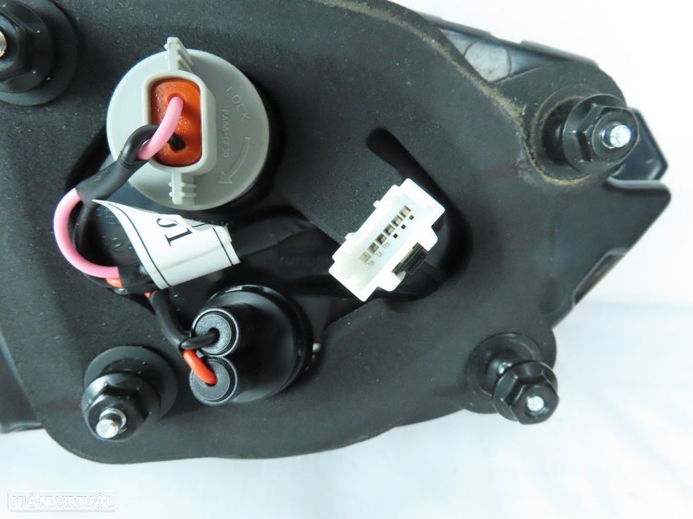 Farolim da mala Direito Seminovo/ Original HYUNDAI i30 (PDE, PD)/HYUNDAI i30 Est... - 3