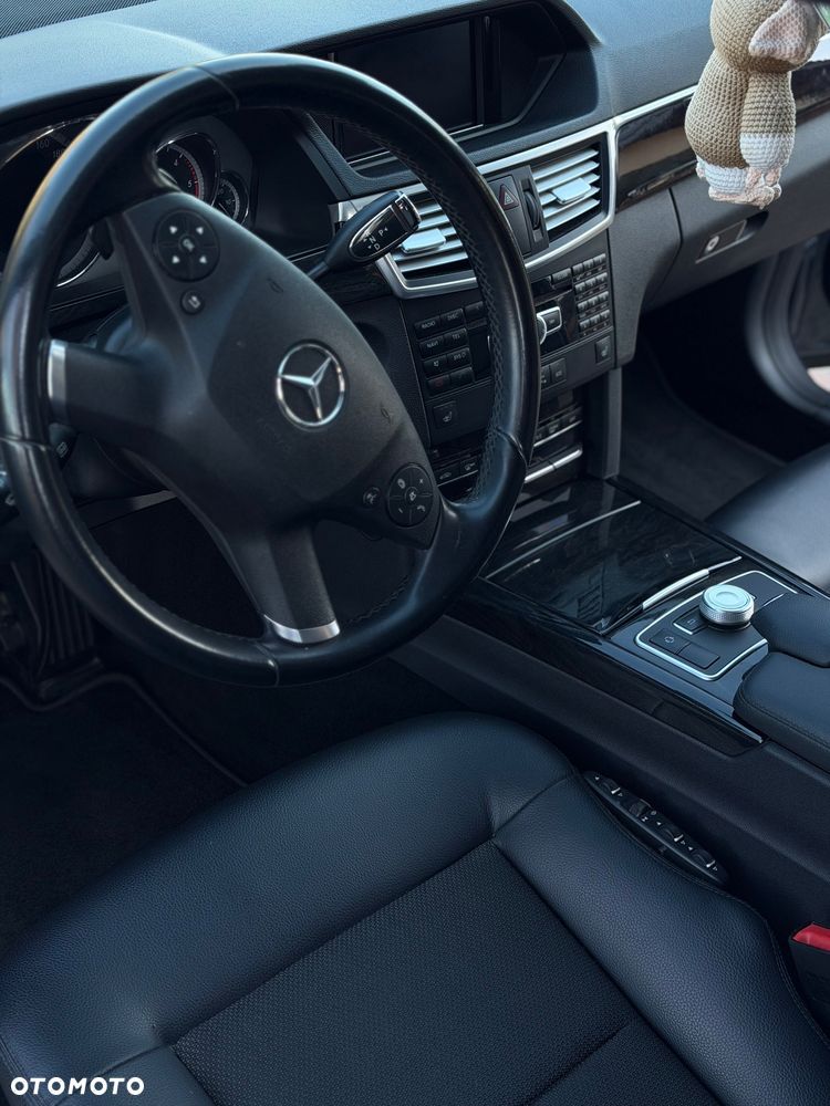 Mercedes-Benz Klasa E 220 CDI 7G-TRONIC Avantgarde - 9