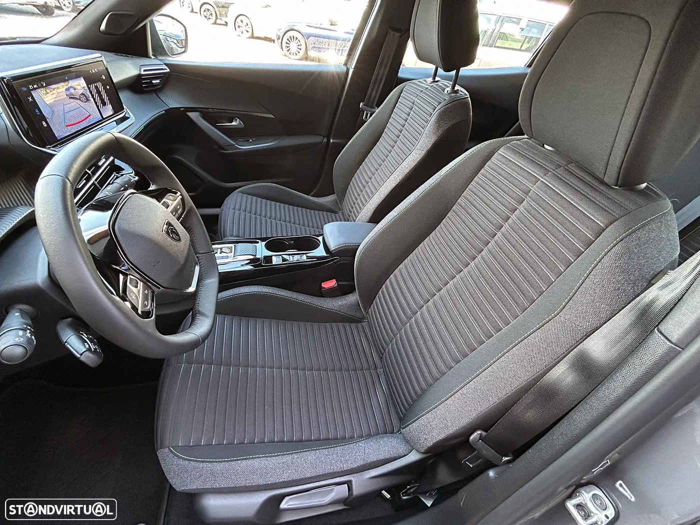 Peugeot e-2008 54 kWh Active - 18