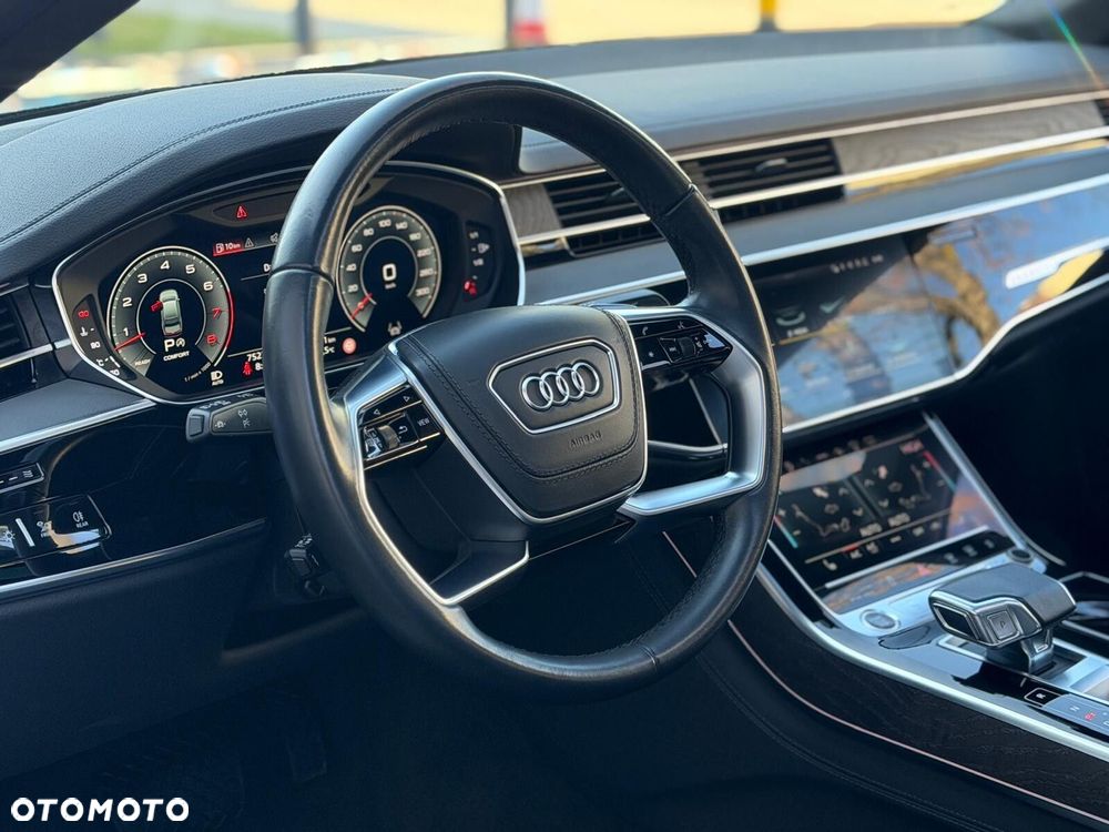 Audi A8 - 13