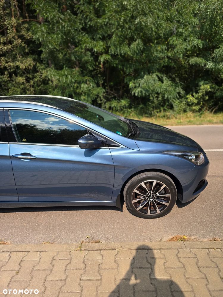 Hyundai i40 Kombi blue 1.7 CRDi Premium - 13