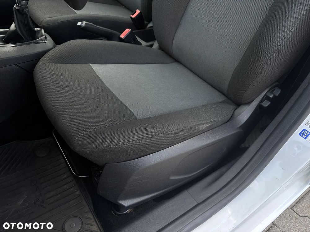 Ford Fiesta 1.25 Ambiente - 12