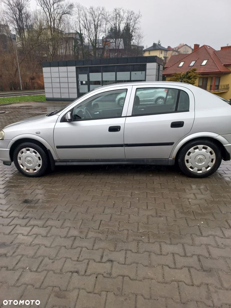 Opel Astra 1.6 GL / Start - 2