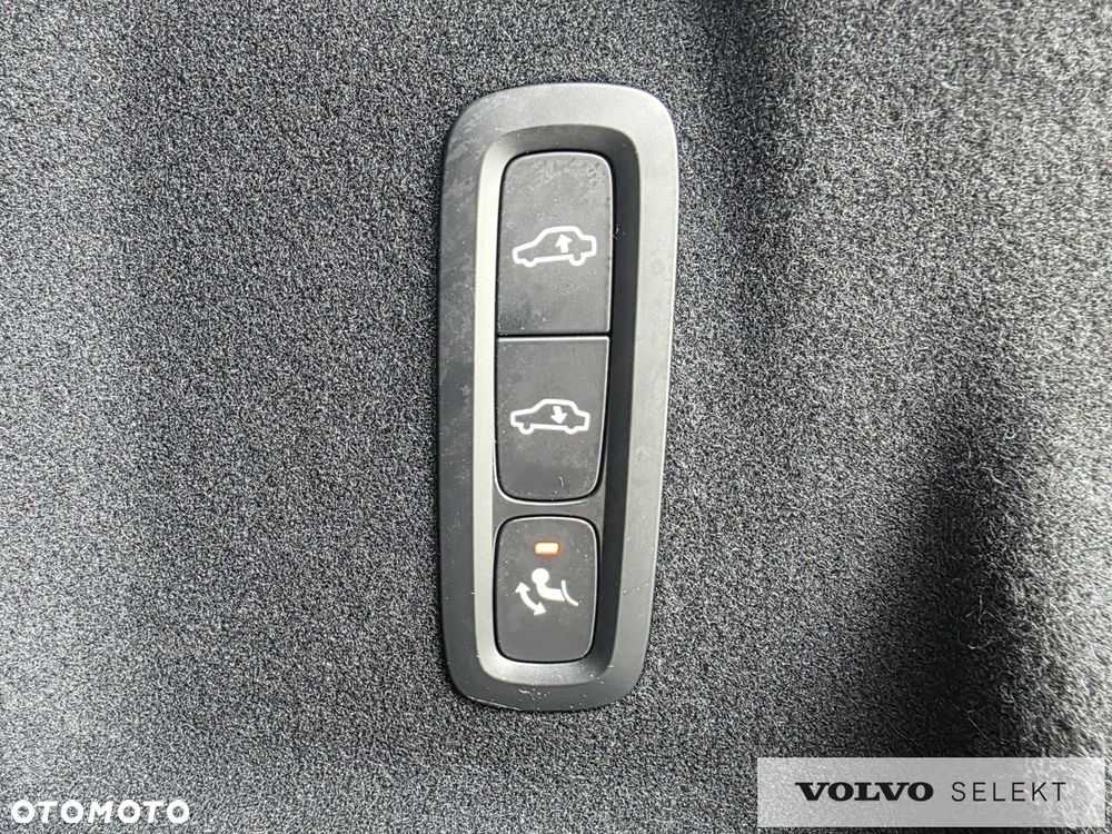 Volvo XC 60 - 20