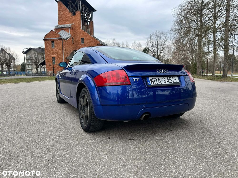 Audi TT Coupé 1.8T - 4