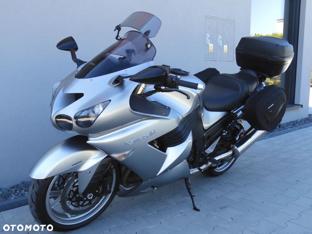 Kawasaki ZZR - 38