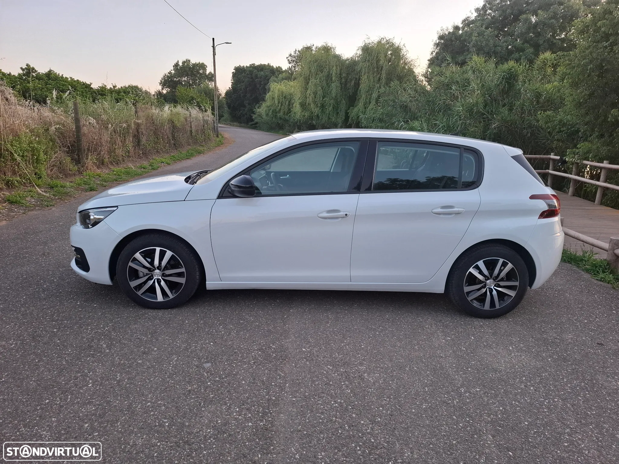 Peugeot 308 1.5 BlueHDi Active Pack - 14