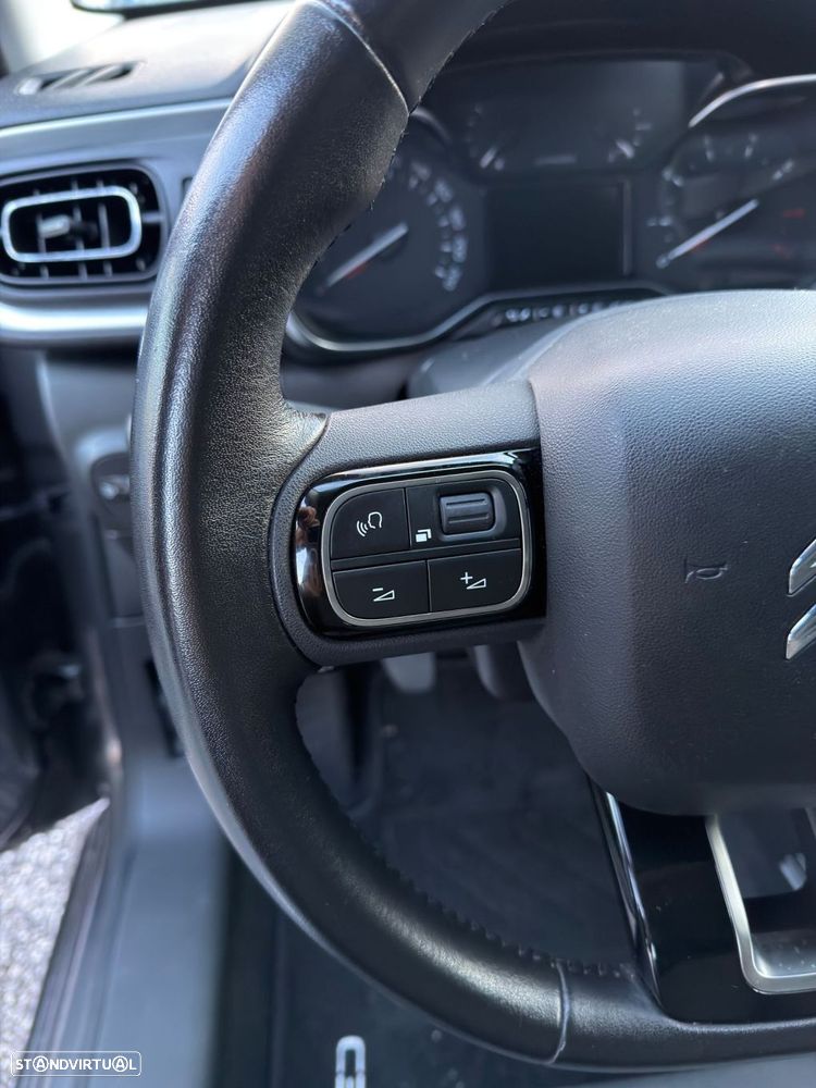 Citroën C3 1.2 PureTech Shine - 28