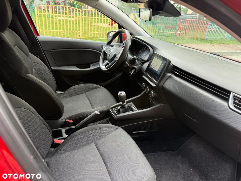Renault Clio BLUE dCi 100 INTENS - 10