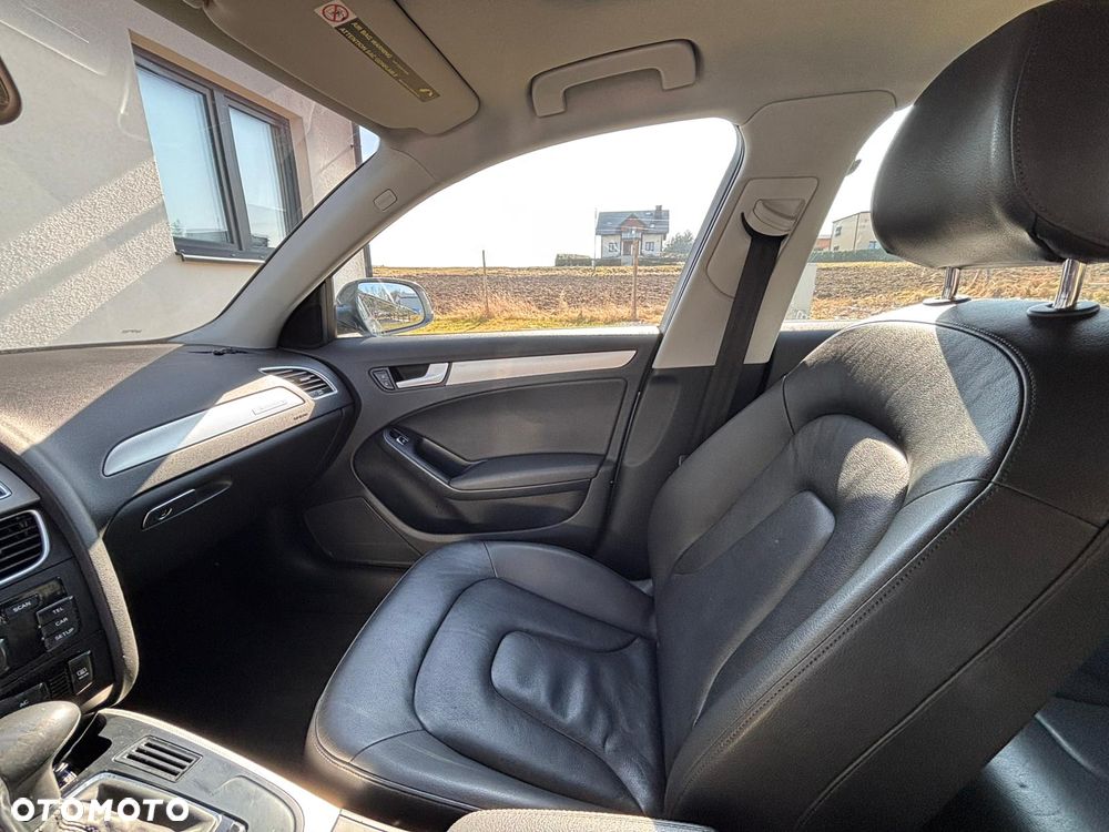Audi A4 Limousine - 6