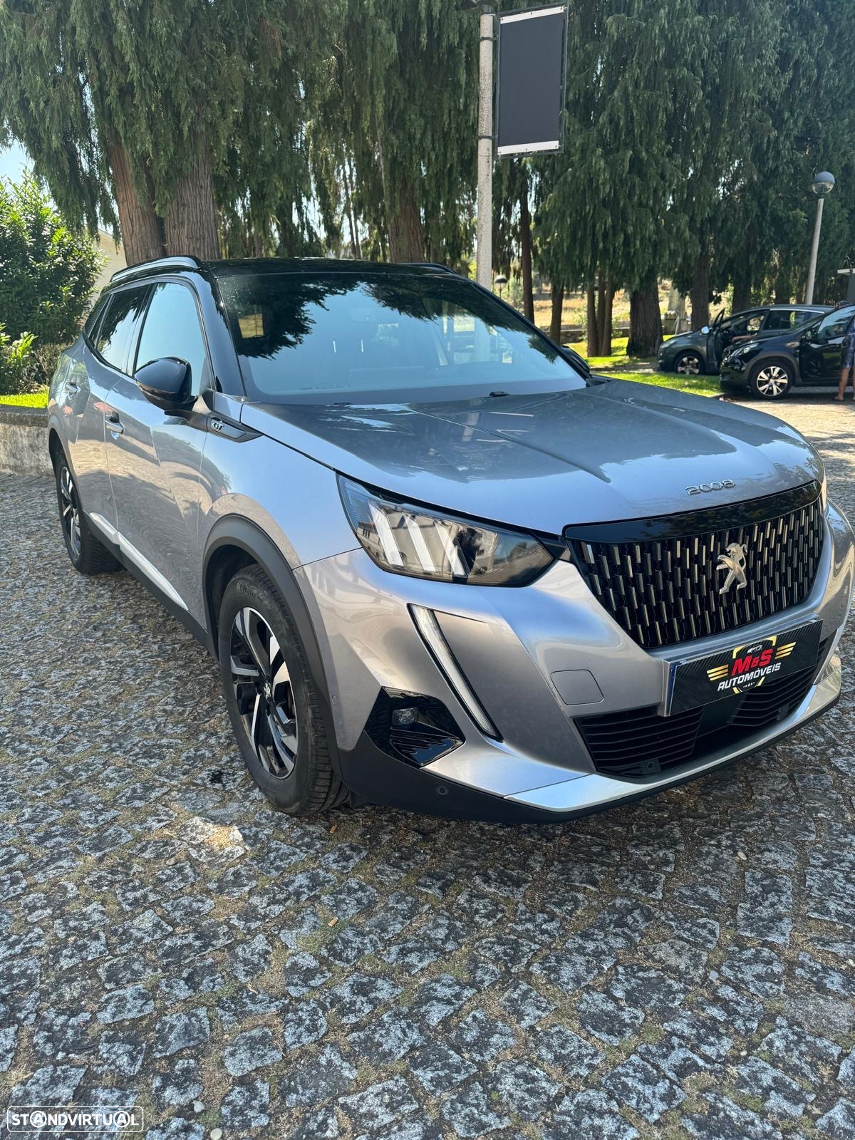 Peugeot 2008 1.5 BlueHDi GT Pack EAT8 - 4