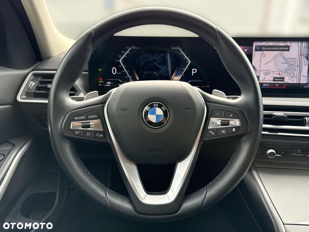 BMW Seria 3 318d - 12