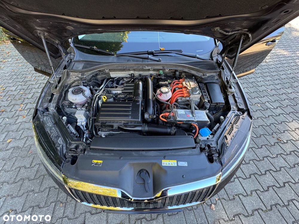 Skoda Superb 1.4 TSI Plug-In Hybrid L&K DSG - 29