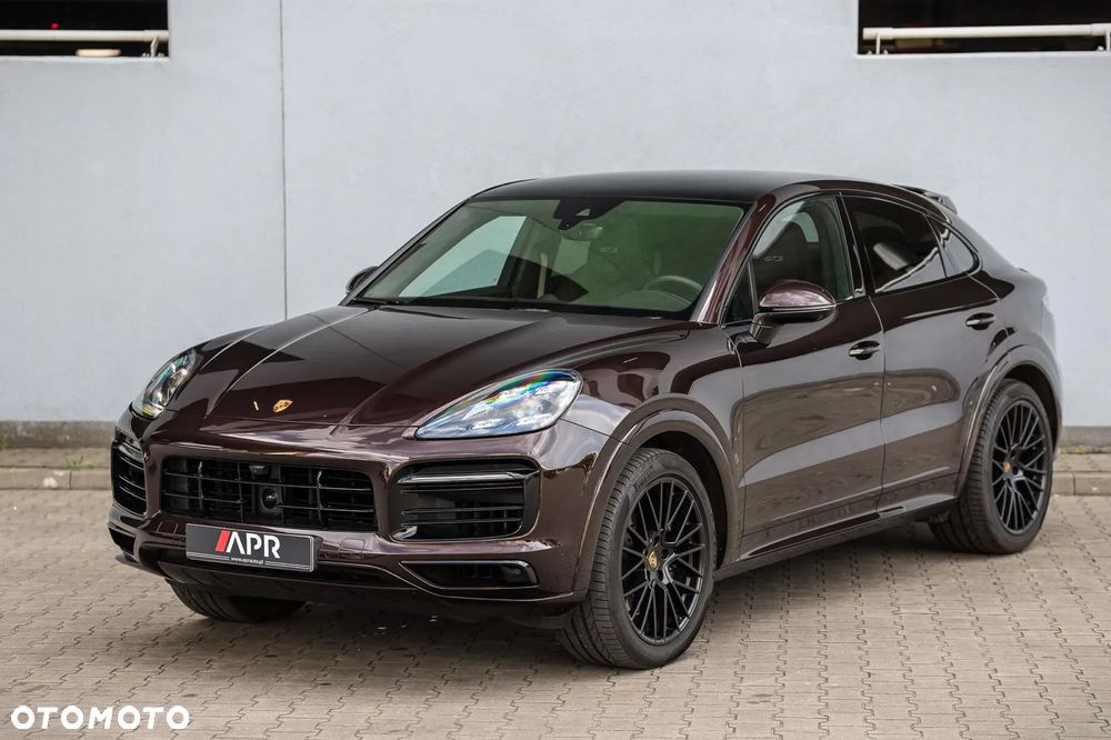 Porsche Cayenne Coupe GTS - 2