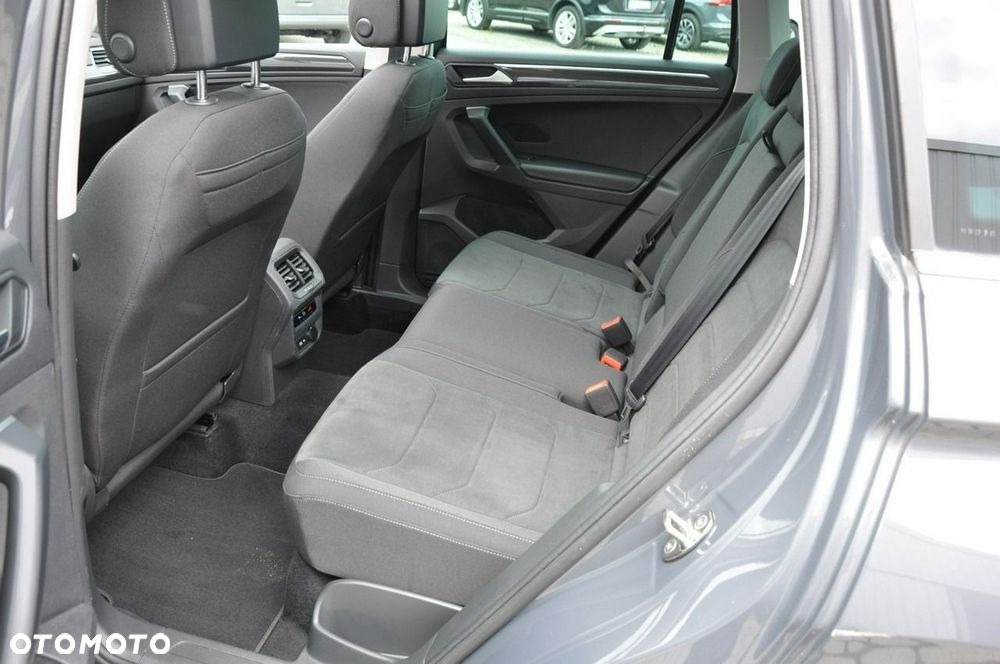 Volkswagen Tiguan 2.0 TDI SCR Elegance DSG - 28