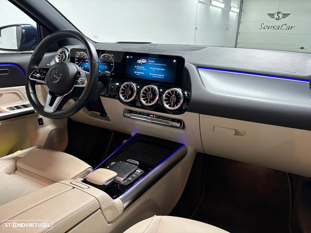 Mercedes-Benz EQA 250 - 12