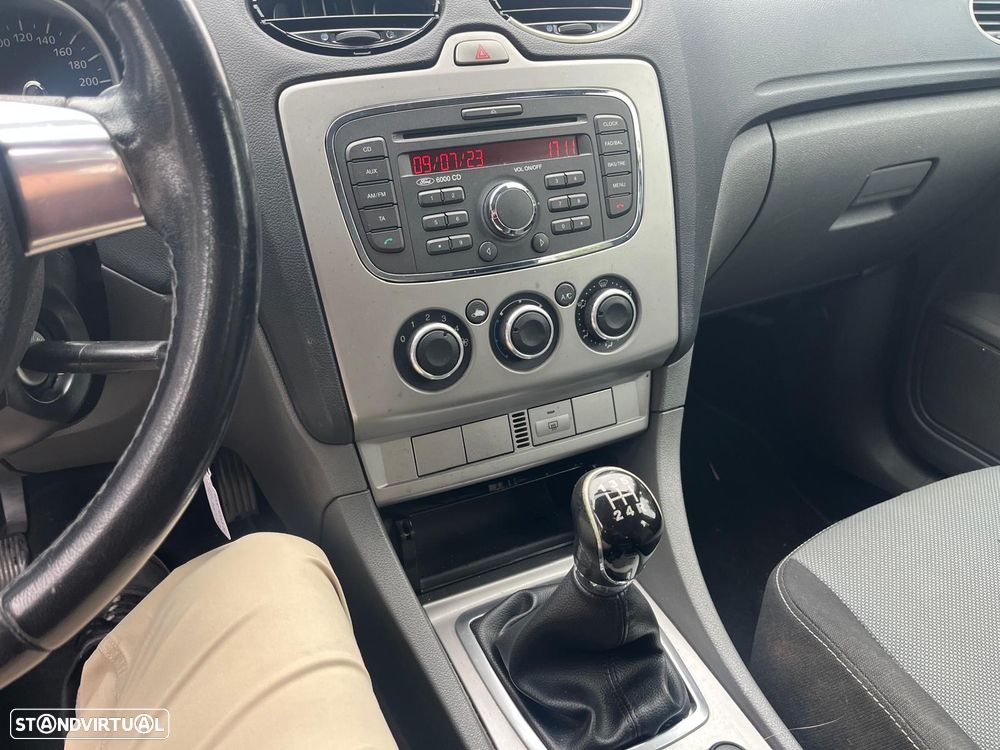 Ford Focus SW 1.6 TDCi Connec. - 10