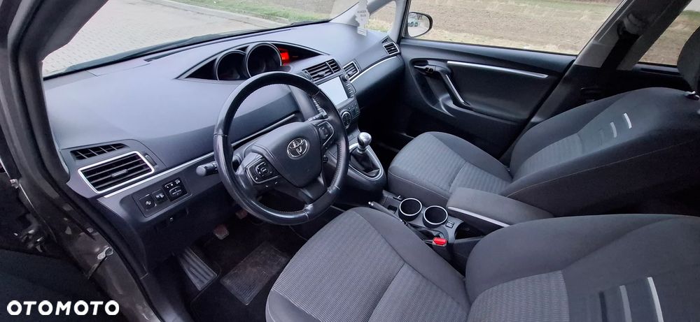 Toyota Verso 1.6 D-4D 5-Sitzer Start/Stop Comfort - 8