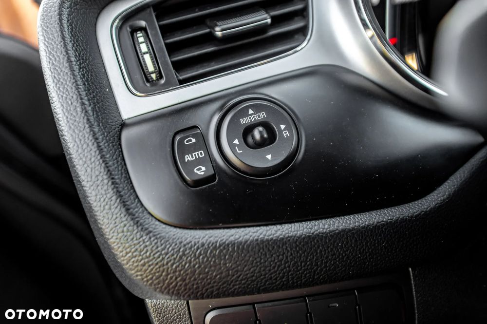 Kia Ceed 1.6 GDI Business Line - 38
