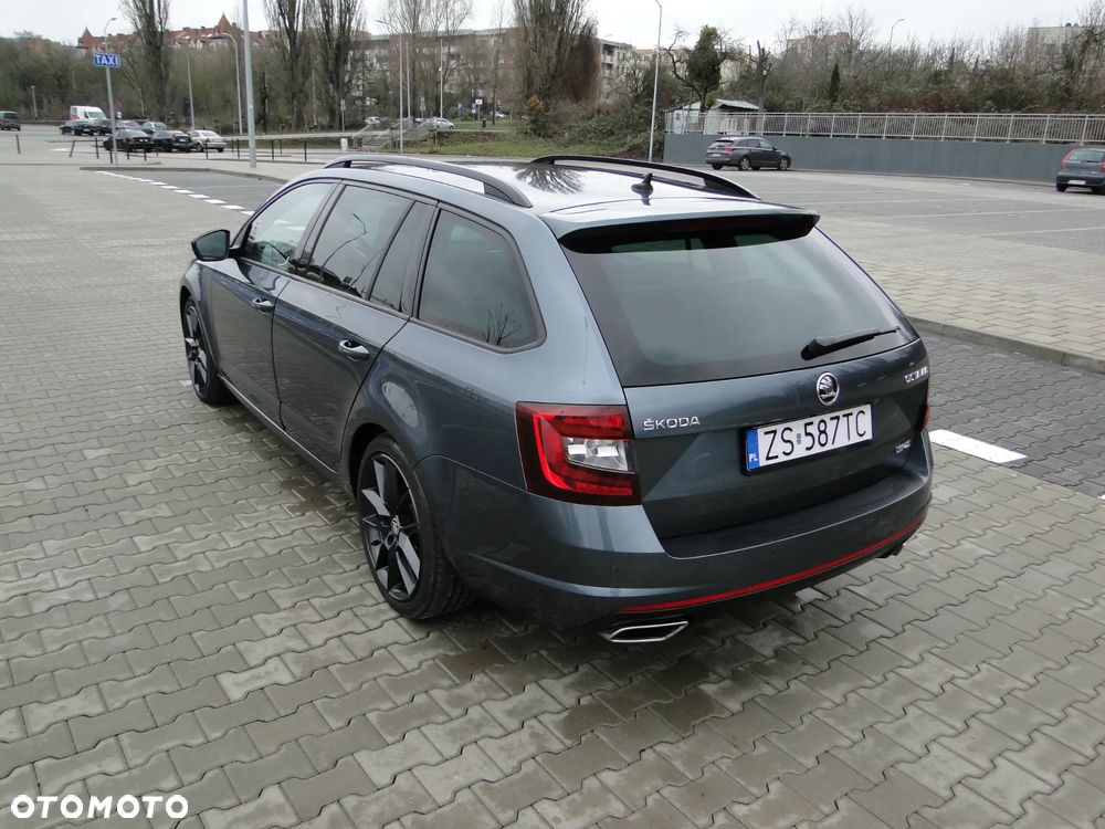 Skoda Octavia 2.0 TDI RS Challenge DSG - 8