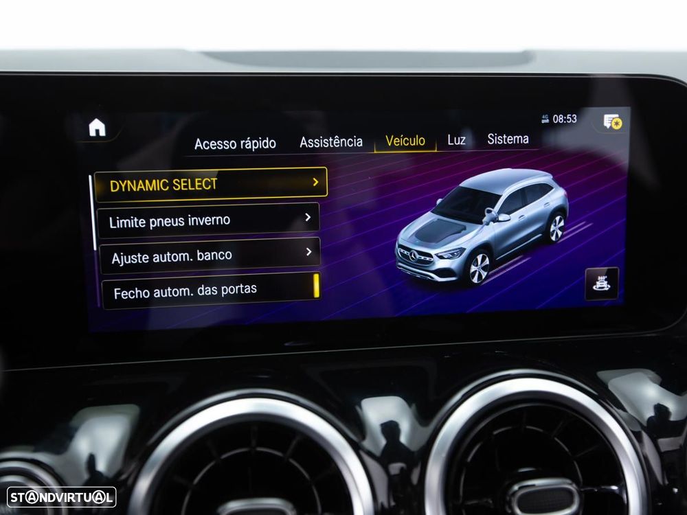 Mercedes-Benz GLA 250 4Matic 8G-DCT - 36