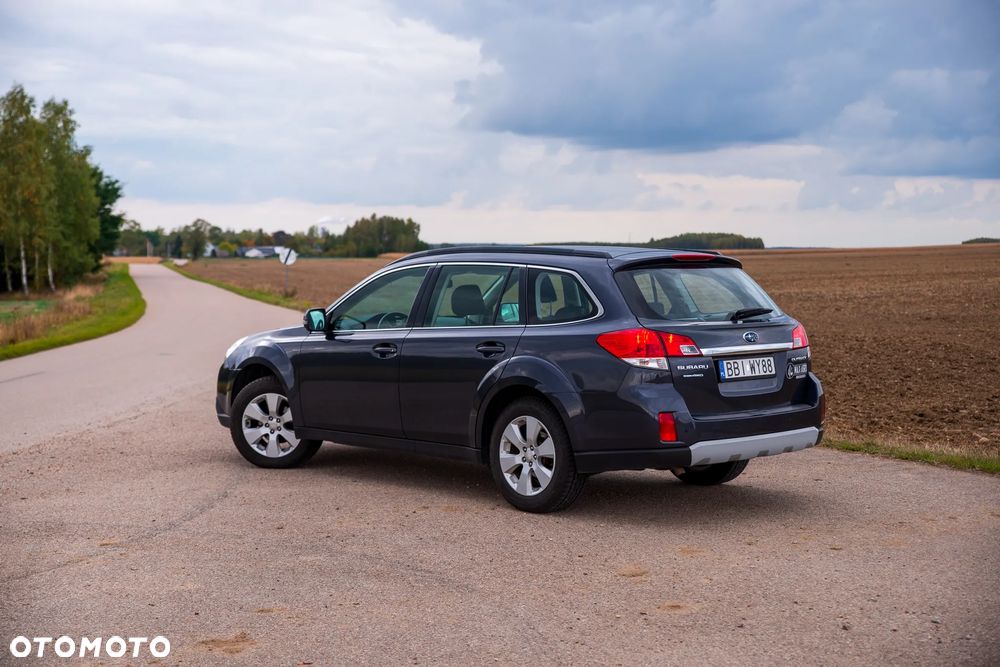 Subaru Outback - 4
