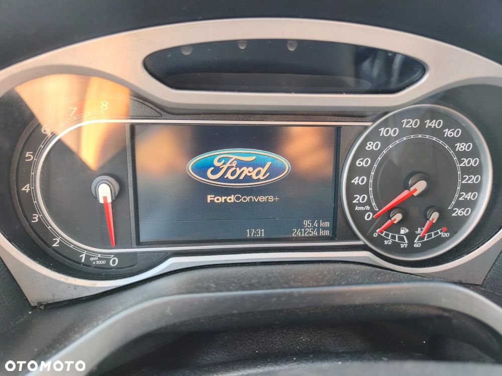 Ford S-Max 2.5 Trend - 14