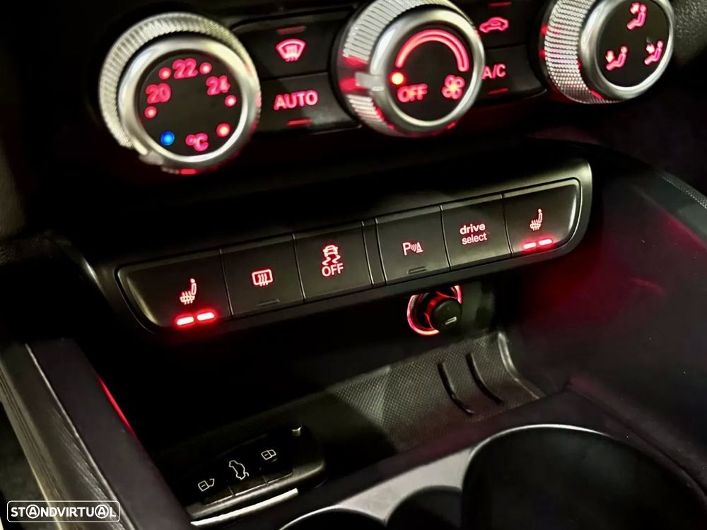 Audi S1 Sportback 2.0 TFSi quattro - 38