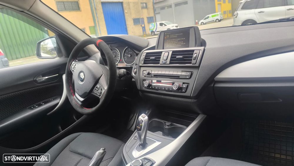 BMW 116 iA Line Sport - 5