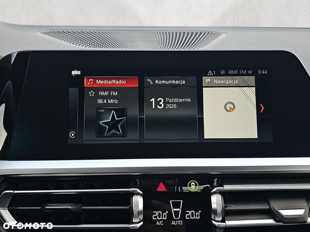 BMW Seria 3 320d xDrive - 22