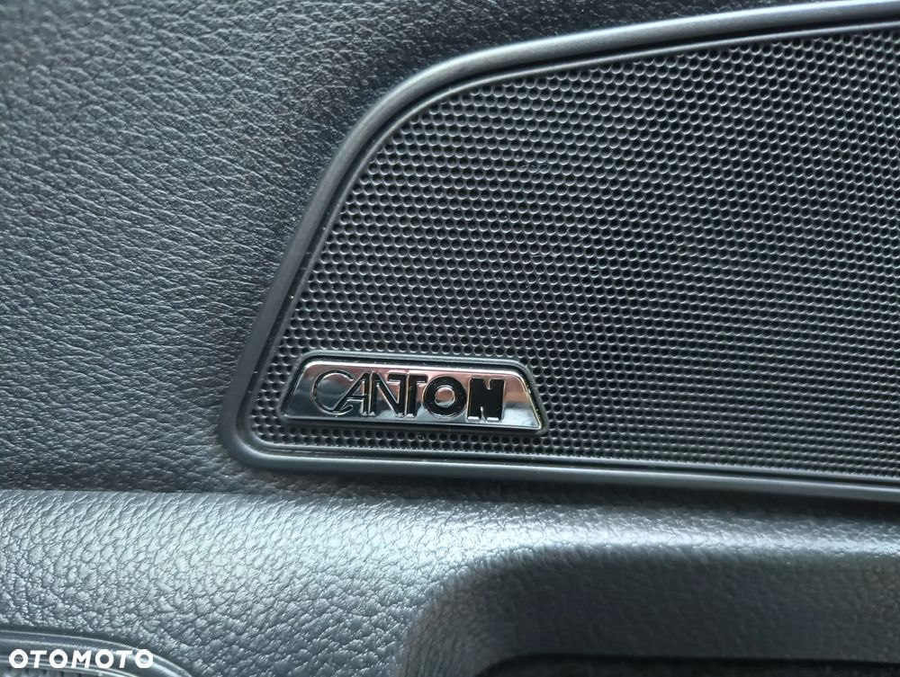 Skoda Superb 2.0 TDI DSG Premium Edition - 34