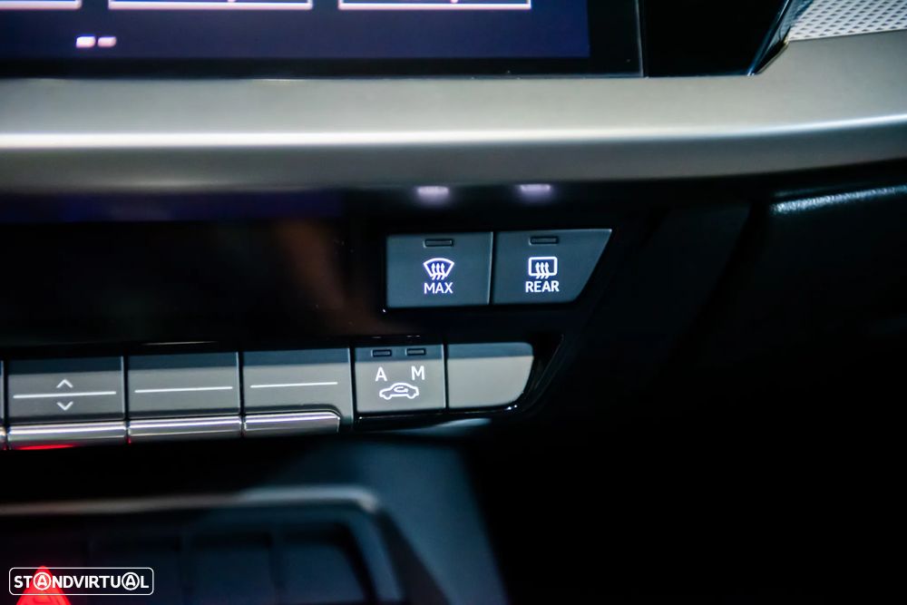 Audi A3 Sportback 45 TFSIe S tronic S line - 38