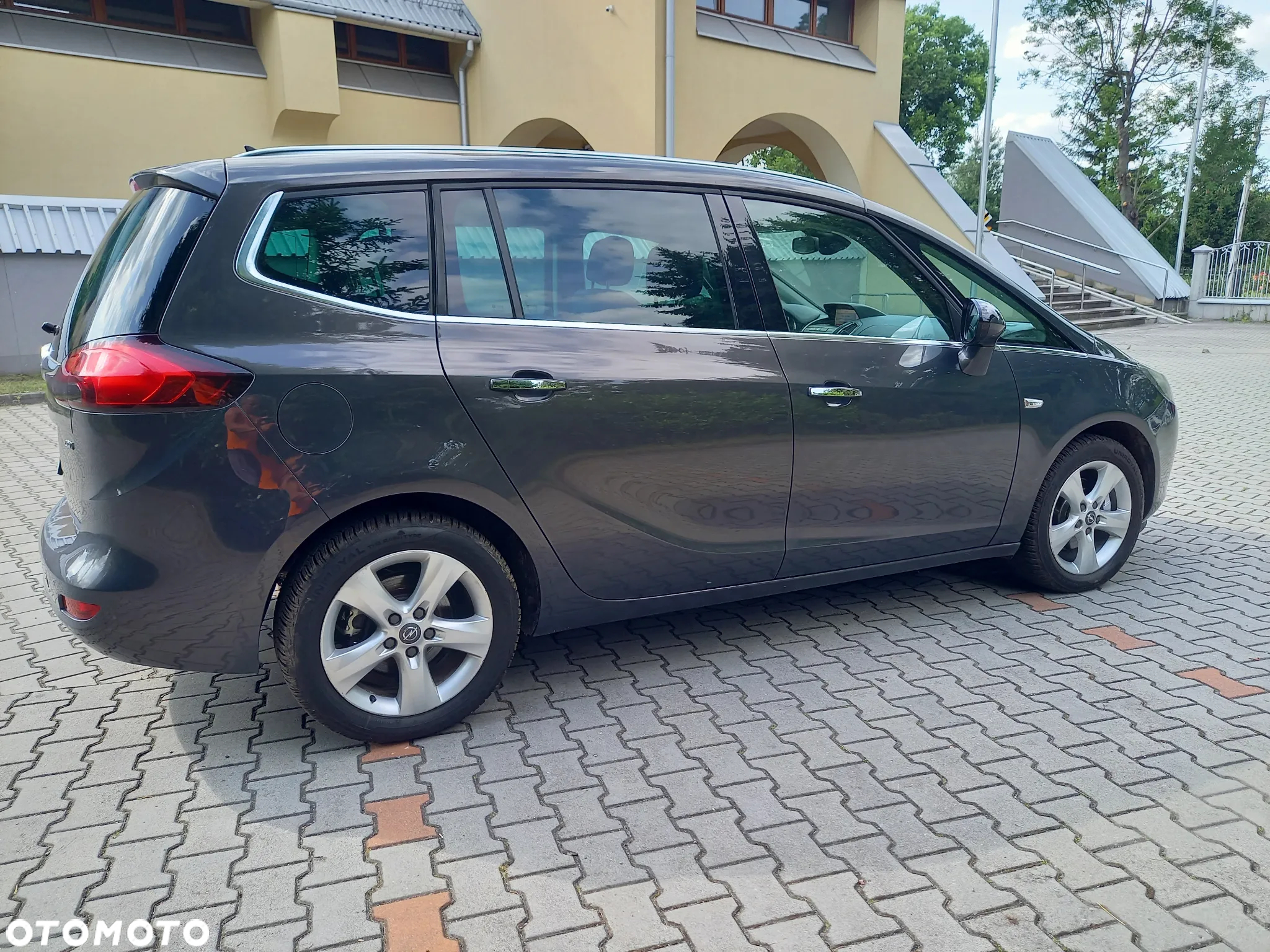 Opel Zafira - 13