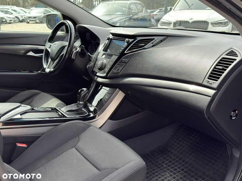 Hyundai i40 1.7 CRDi Comfort DCT - 15