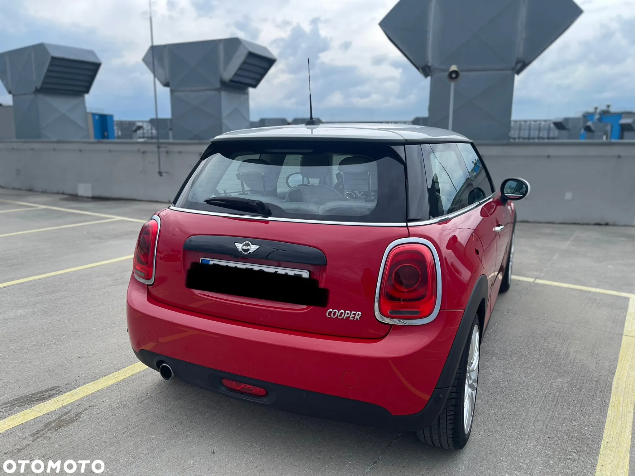 MINI Cooper Standard - 4